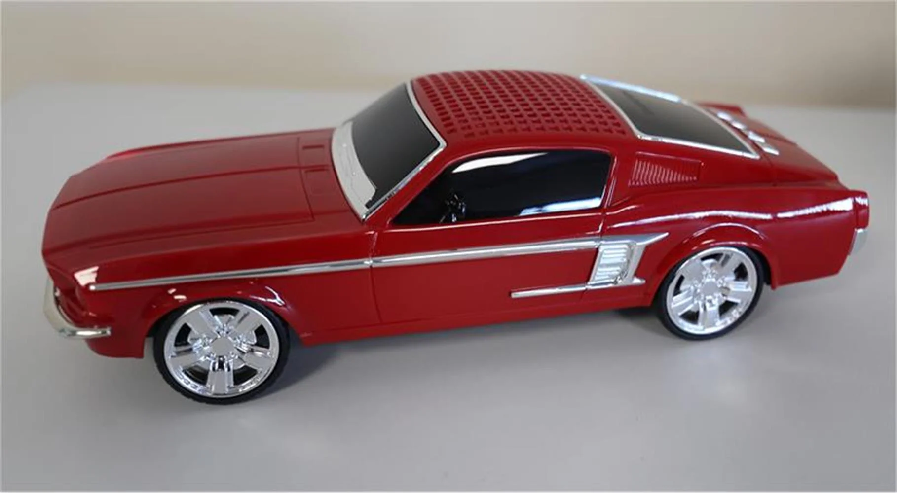 EVERTON RT-1951 Kırmızı Bluetooth Fm-Usb-Tf-Aux Şarjlı Nostaljik Radyo